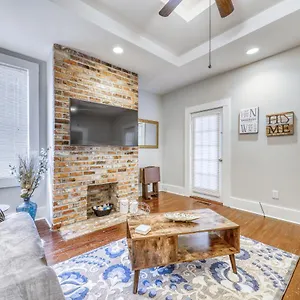Hub , Savannah United States